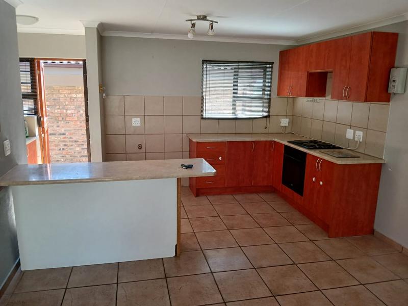 3 Bedroom Property for Sale in Reebok Western Cape